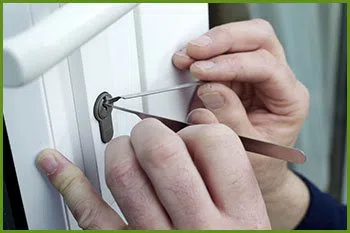 Neighborhood Locksmith Services Trenton, NJ 609-365-7483 - 3-cheap-locksmith-near-me